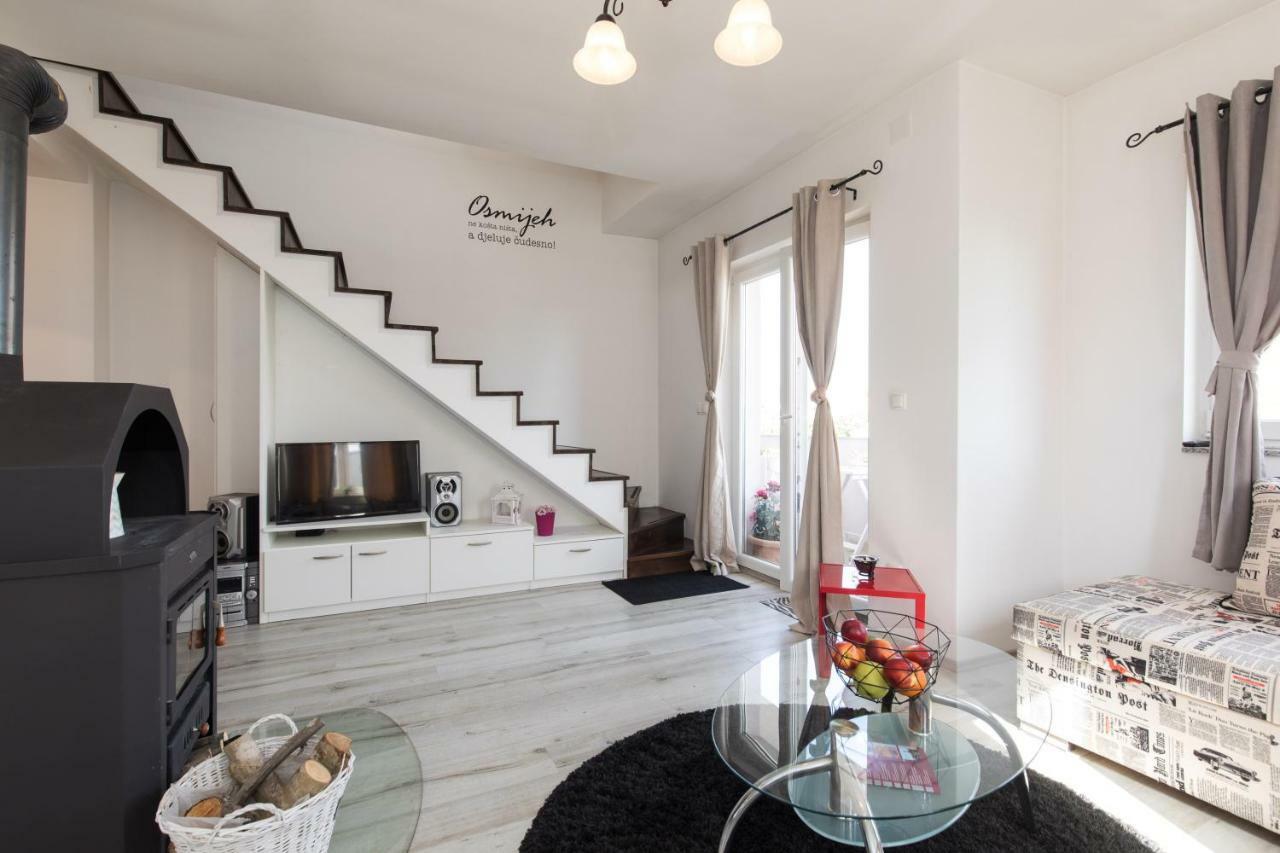 Chic Loft Appartment Krk Town Kültér fotó
